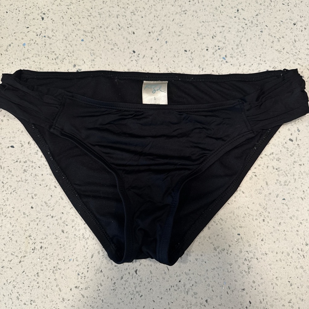Kona Sol Men's Swim Briefs in Black